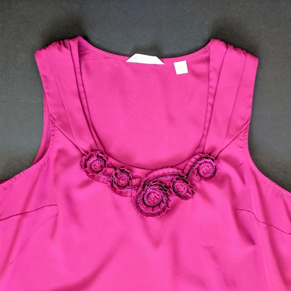 New York & Company Beaded Tank Top Size M - Picture 2 of 6
